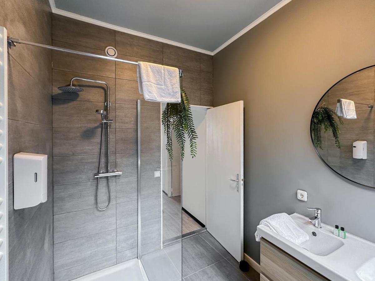 B&B Aan De Markt Рурмонд Екстериор снимка